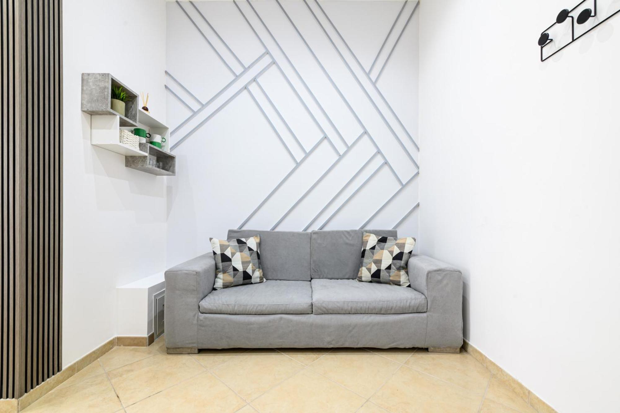 Giordano Center Apartment *