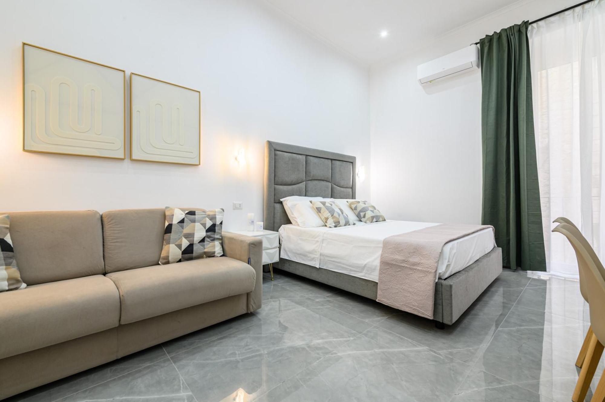 Giordano Center Apartment