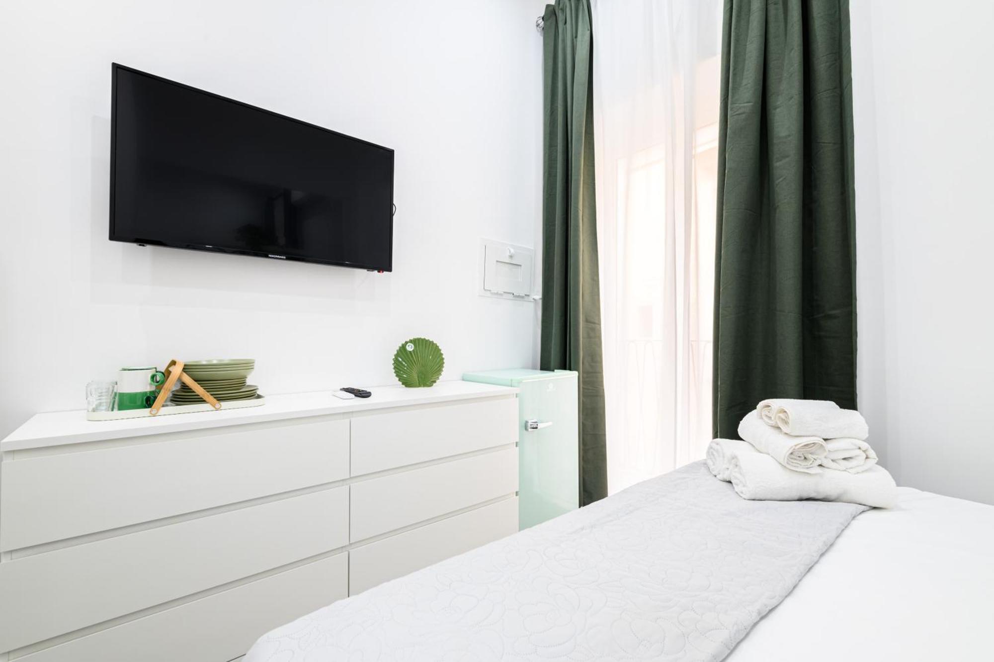 Giordano Center Apartment *
